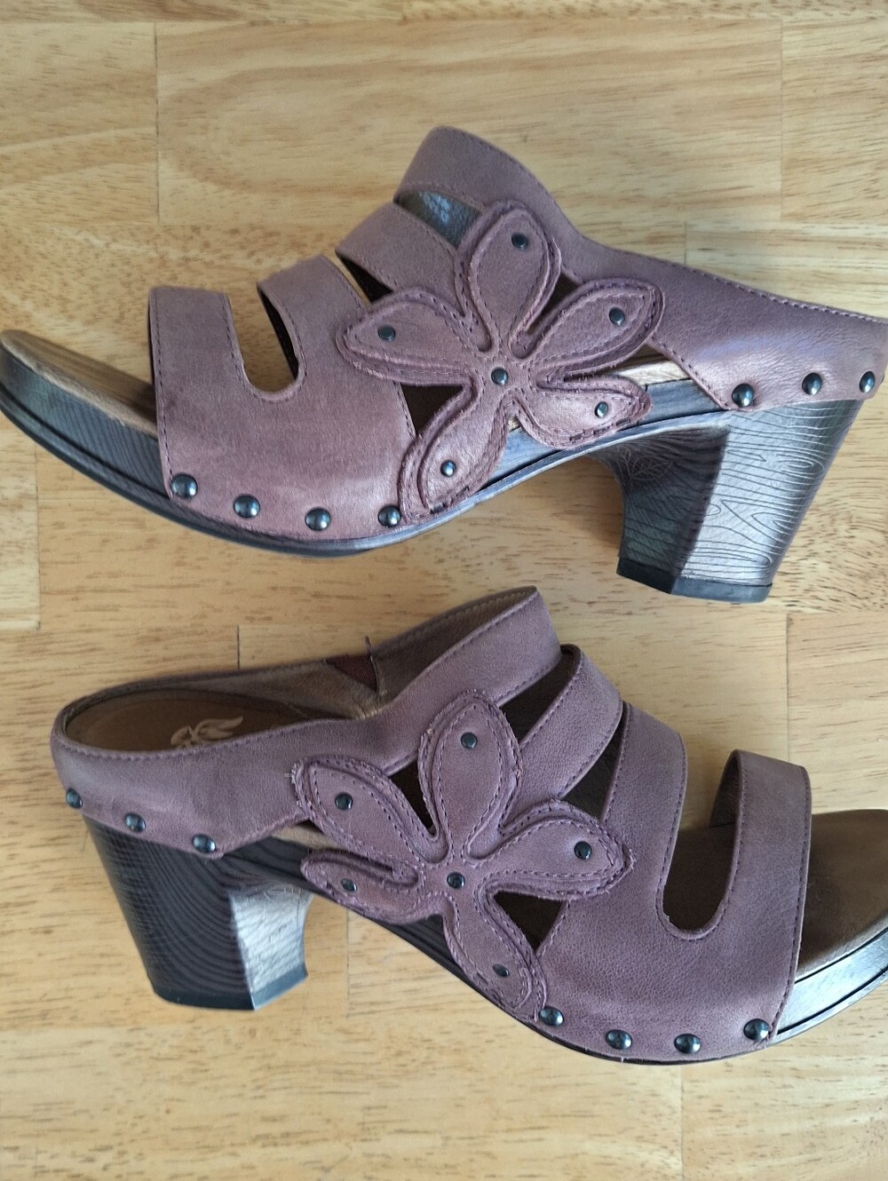 DANSKO, lavender And Brown Floral Cutout Heeled Sandals